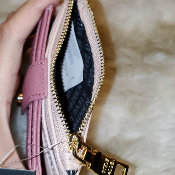 New Steve Madden small wallet/card holder - Picture 3 of 5